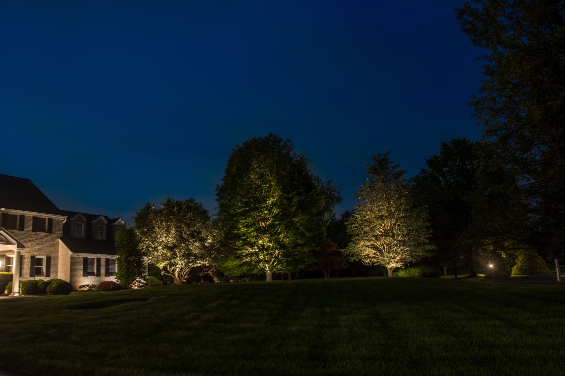 Gallery photos for Outdoor Landscape & Home Lighting - Saucon Valley, PA: Image #1