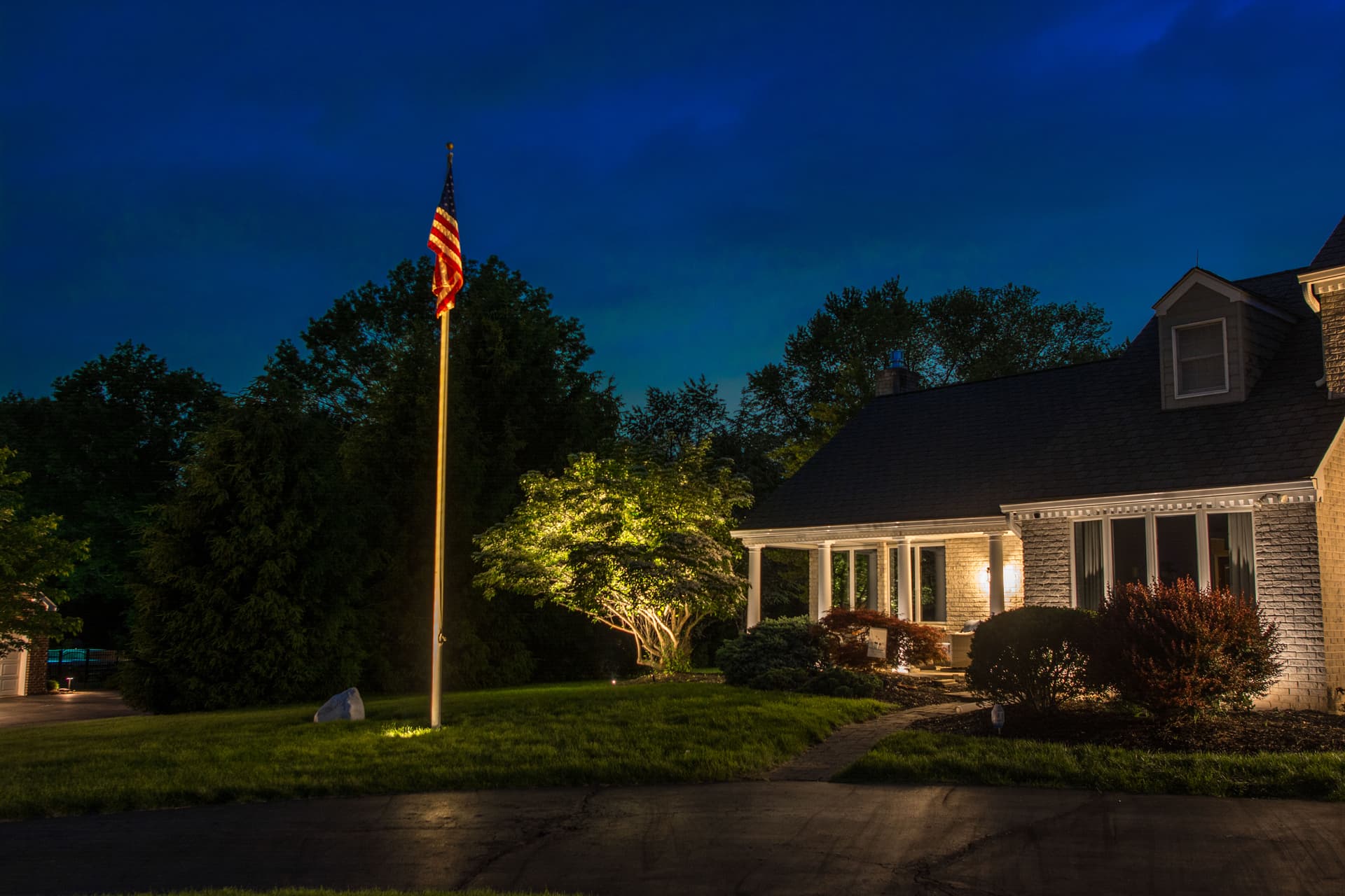 Gallery photos for Outdoor Landscape & Home Lighting - Saucon Valley, PA: Image #5