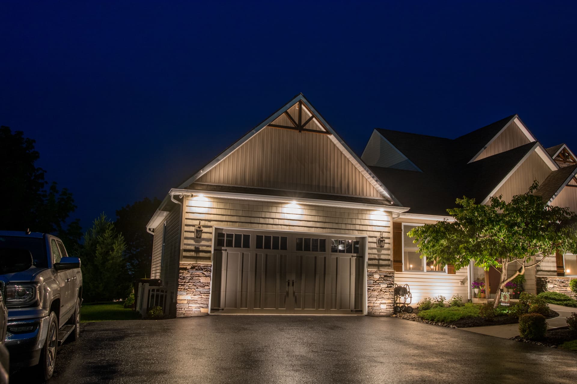 Gallery photos for Home & Landscape Lighting Makeover in Nazareth: Image #2