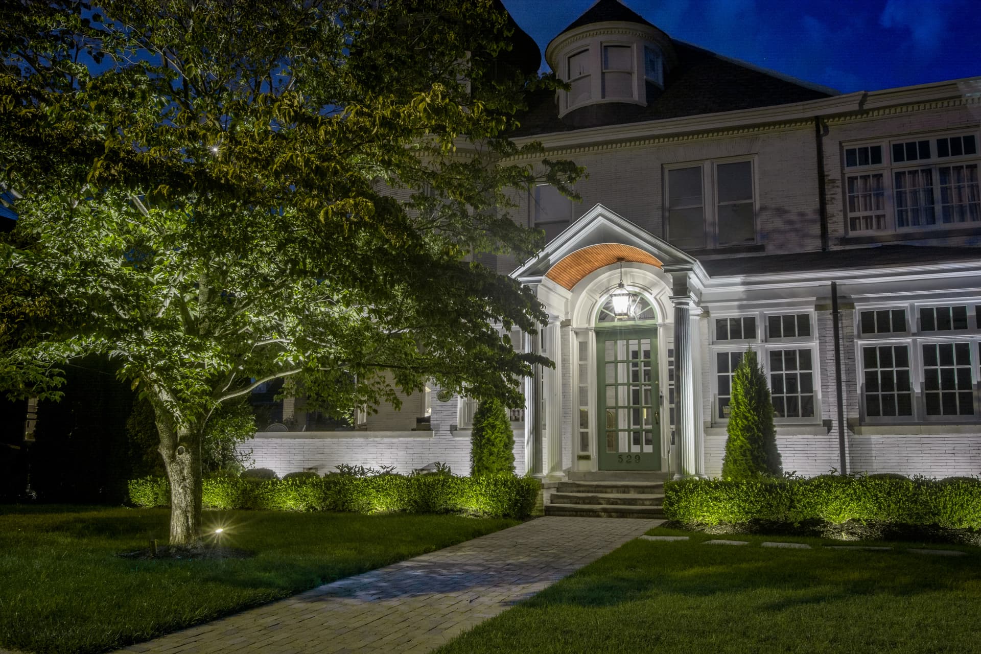 Elegant Landscape Lighting Easton PA image