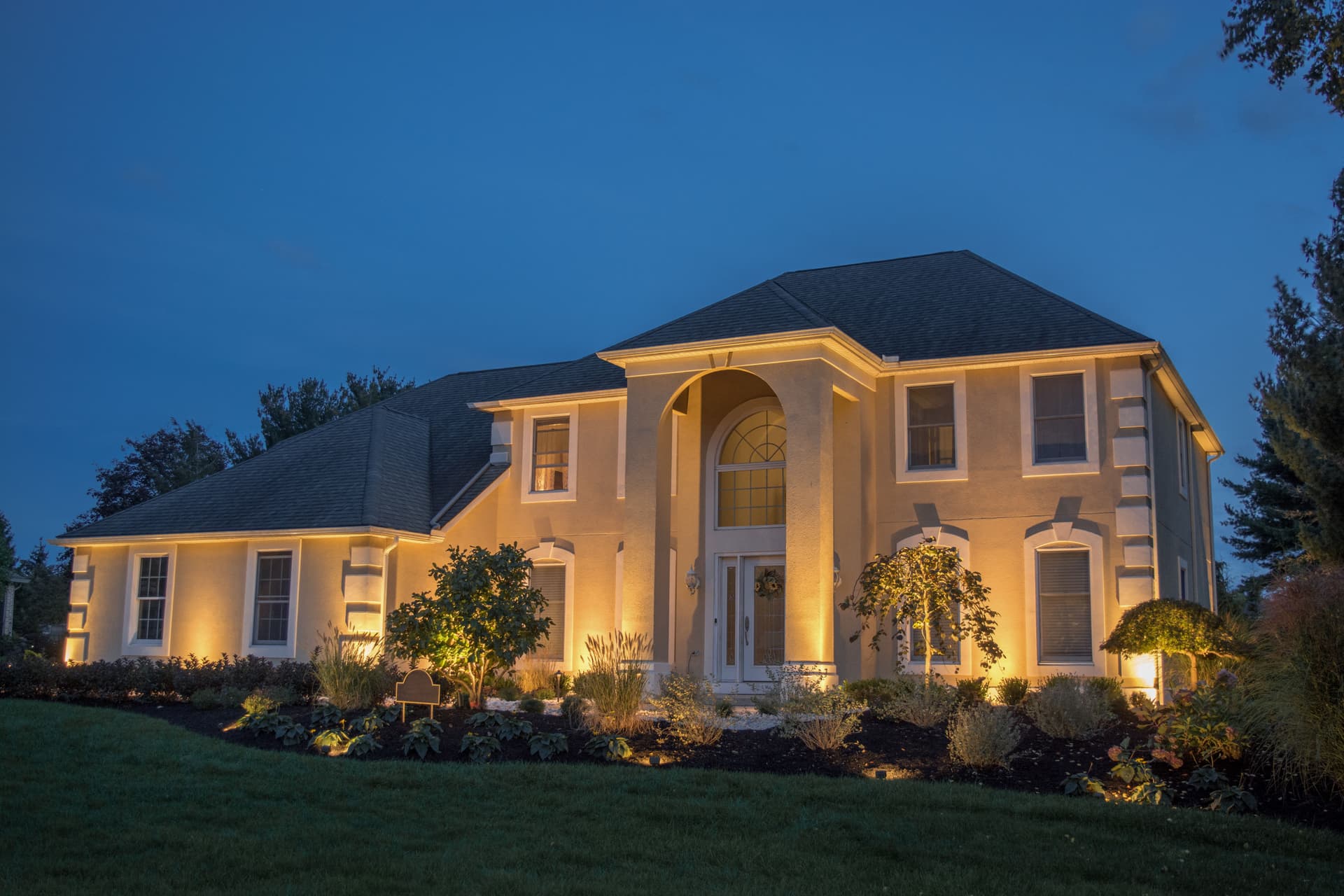 Landscape Lighting - Bethlehem, PA image
