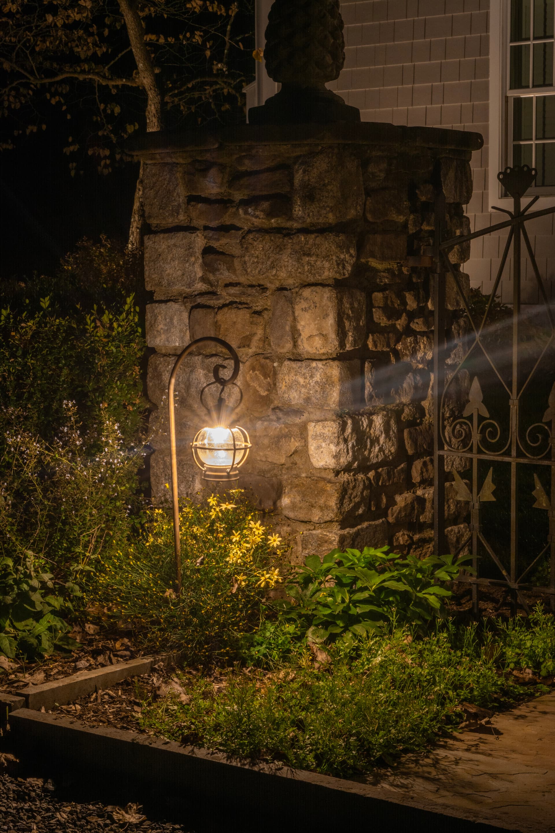 Gallery photos for Landscape Lighting in Pipersville, PA: Image #4